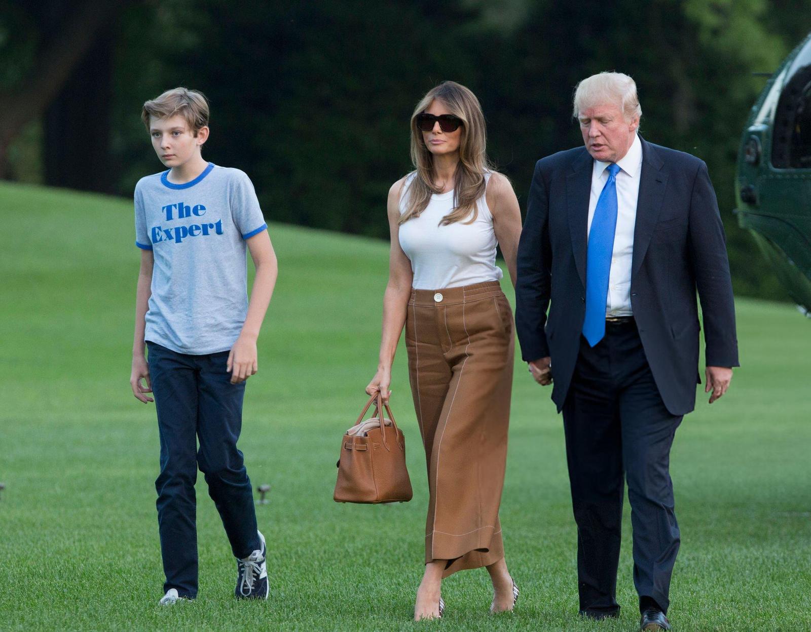 7 Koleksi Tas Tangan Hermès Termahal Milik Melania Trump