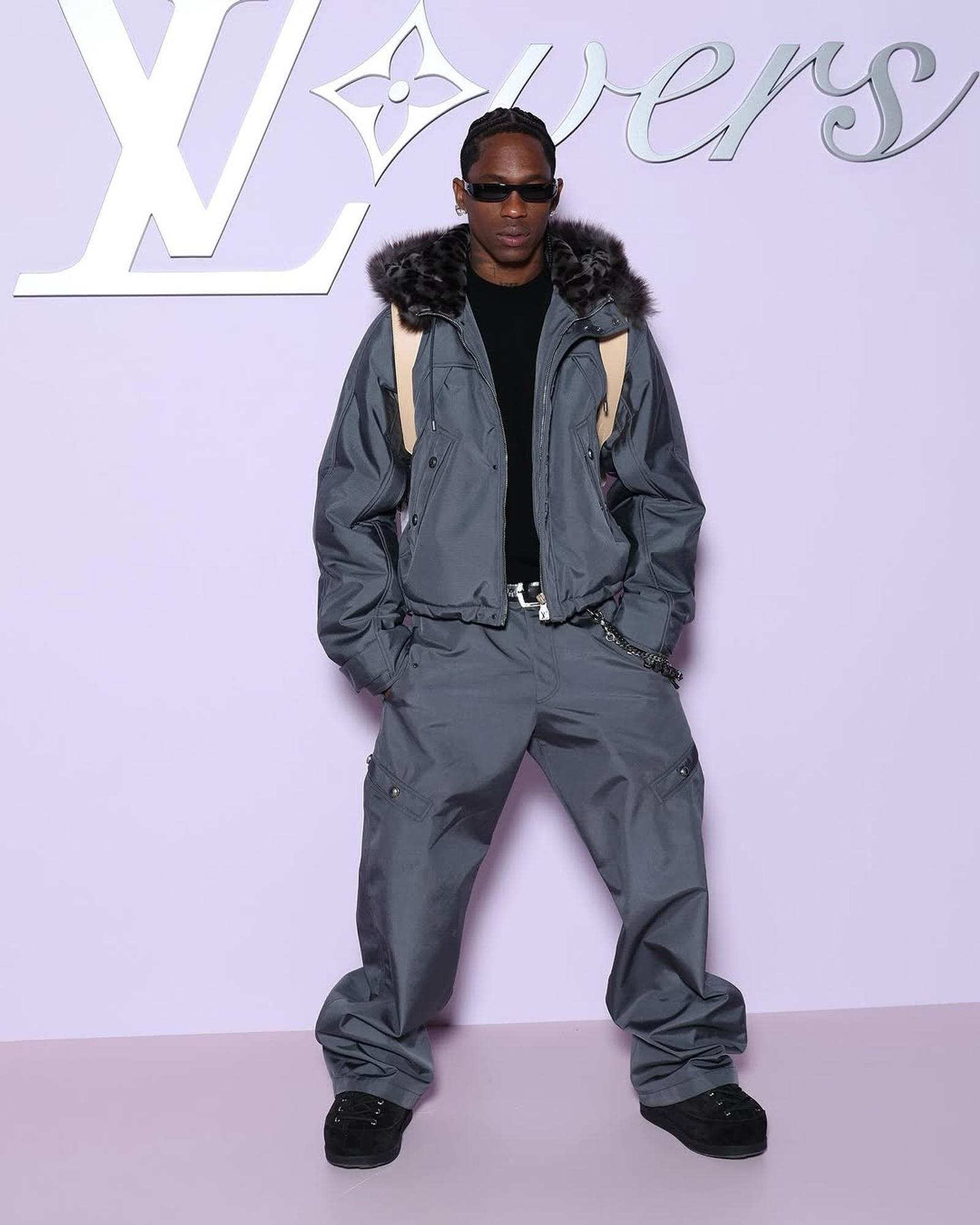 Gaya Seleb Hadiri Show Louis Vuitton Men's Fall/Winter 2025