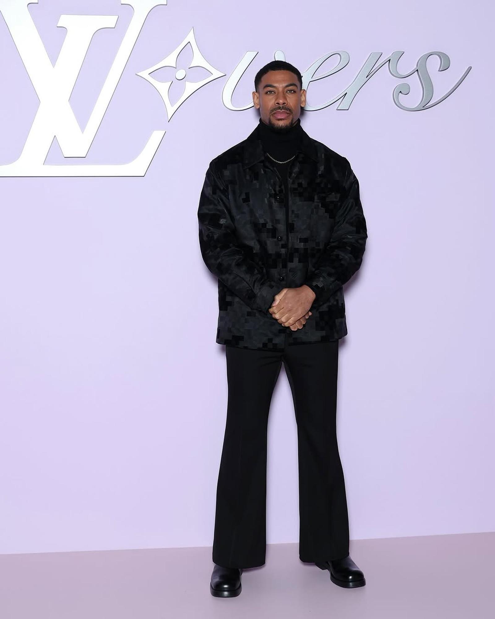 Gaya Seleb Hadiri Show Louis Vuitton Men's Fall/Winter 2025