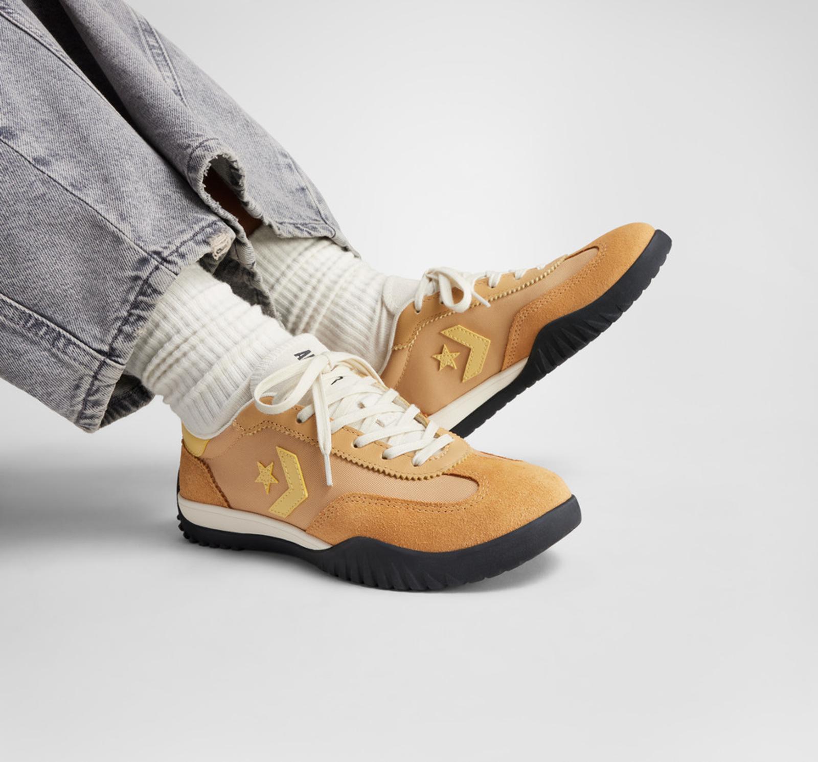 Converse Rilis 6 Warna Baru di Koleksi Run Star Trainer Spring 2025