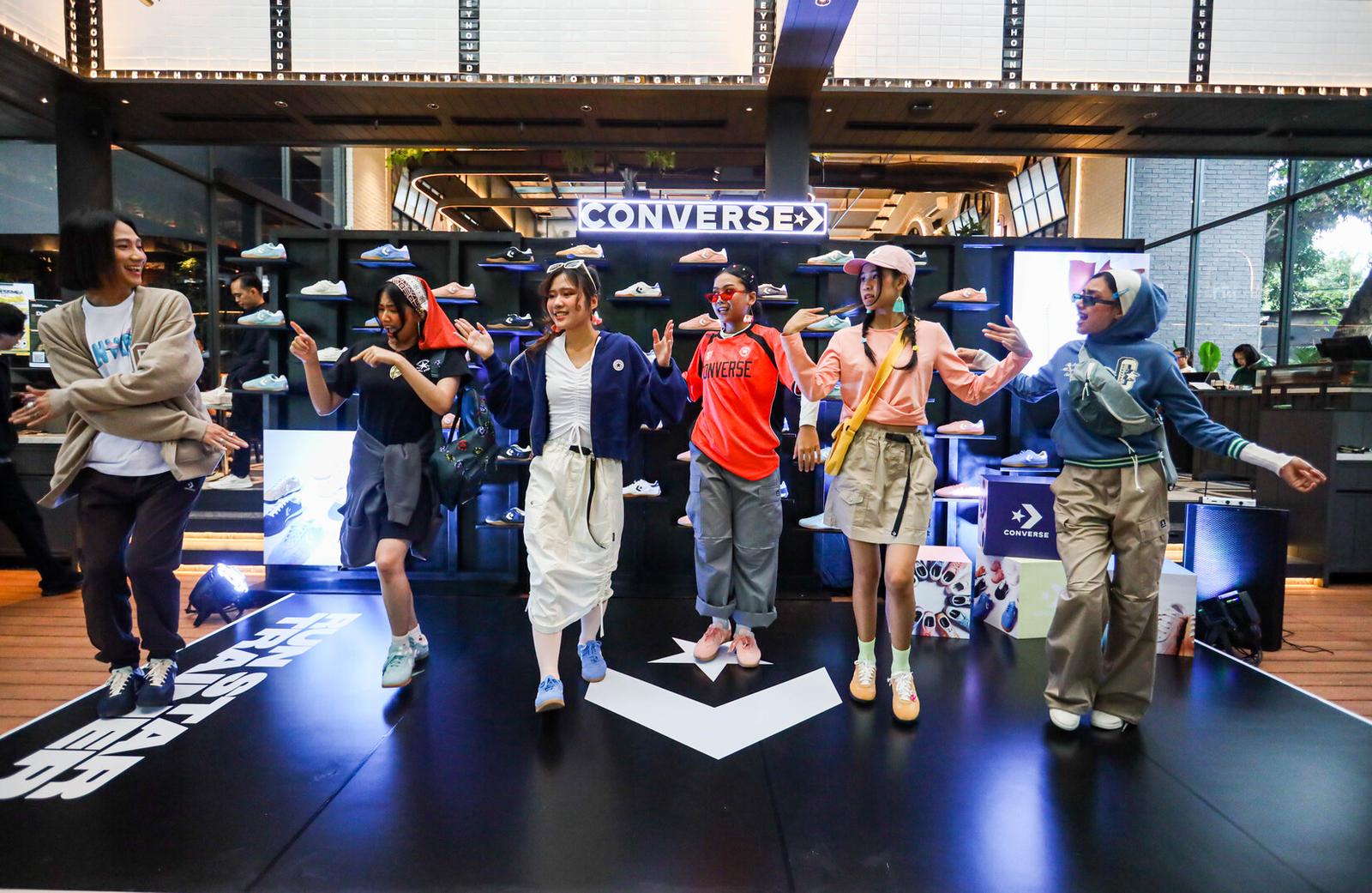 Converse Rilis 6 Warna Baru di Koleksi Run Star Trainer Spring 2025