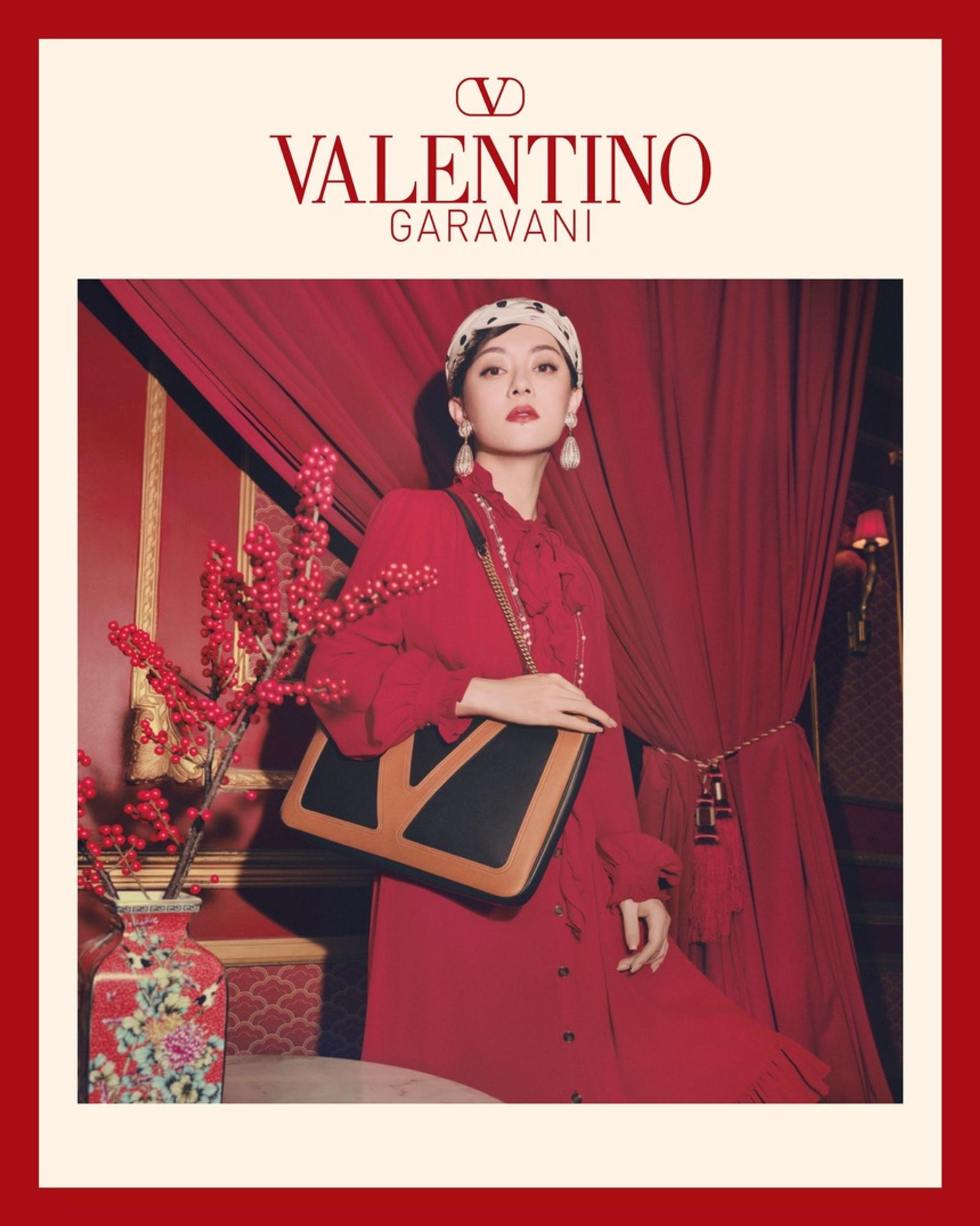 Maison Valentino Luncurkan Kampanye untuk Lunar New Year
