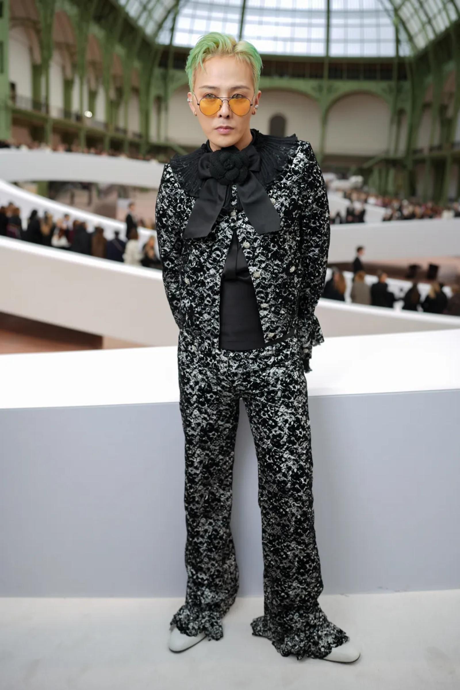 Gaya Jennie dan Tamu Lainnya di Show Chanel Couture Spring 2025
