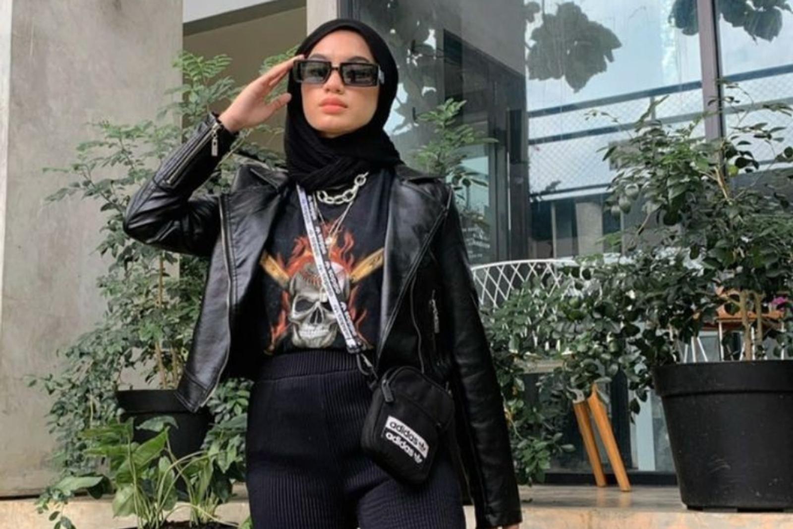 5 Inspirasi Outfit Skena Hijab, Cocok Buat Hangout