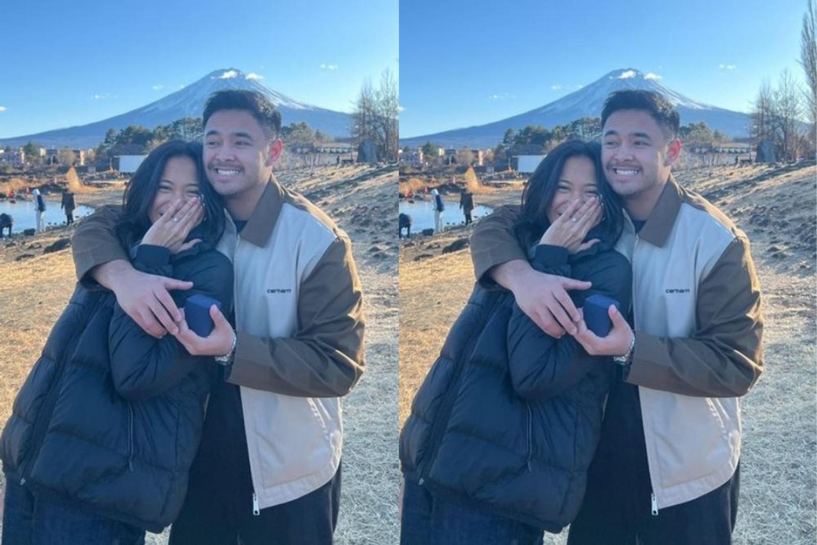 Romantis Banget! Nadhif Basalamah Melamar Kekasih di Jepang