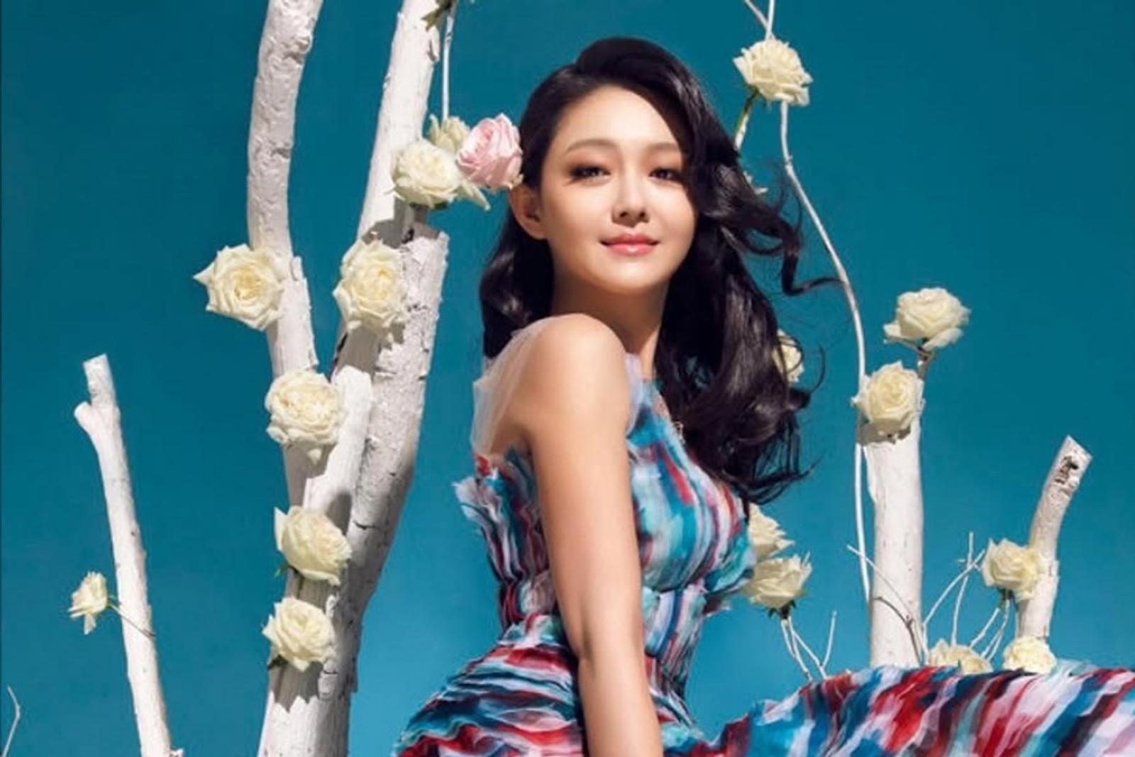 5 Fakta Keluarga Barbie Hsu, Dekat Banget dengan Sang Adik