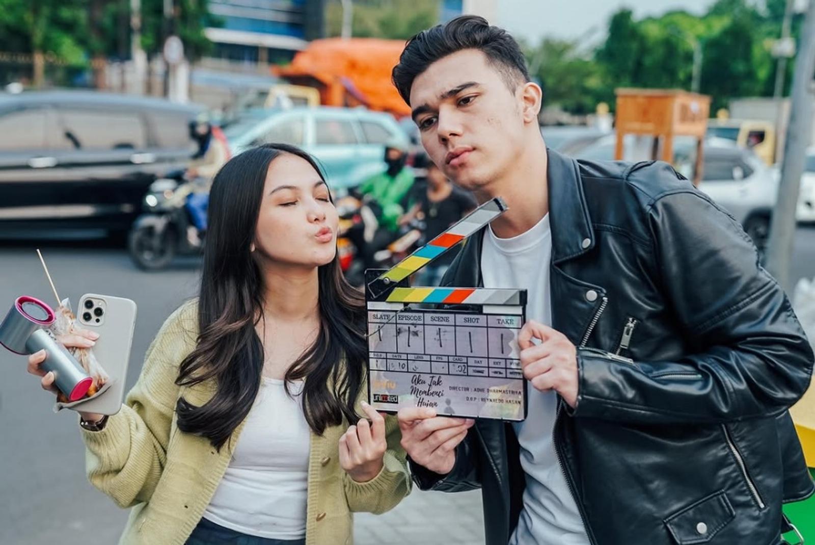 Langgeng! 5 Pelajaran Cinta dari Hubungan Jeff Smith dan Aisyah Aqilah