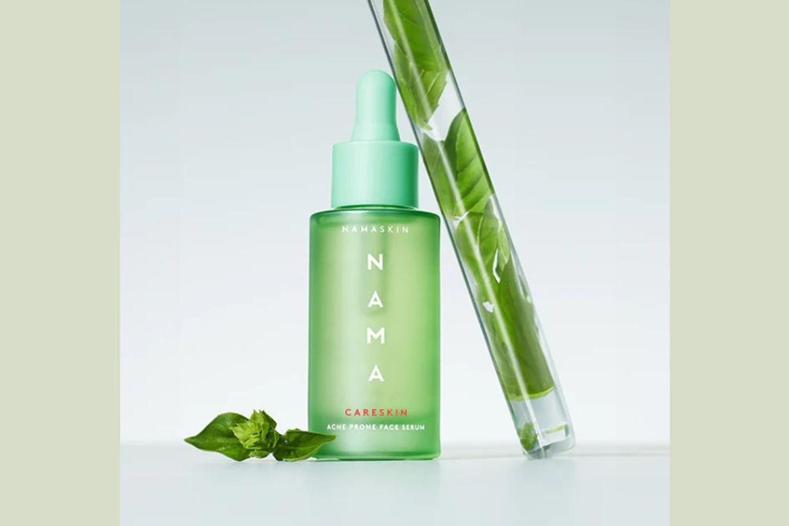Rekomendasi Serum Centella Asiatica, Bikin Kulit Tenang! 