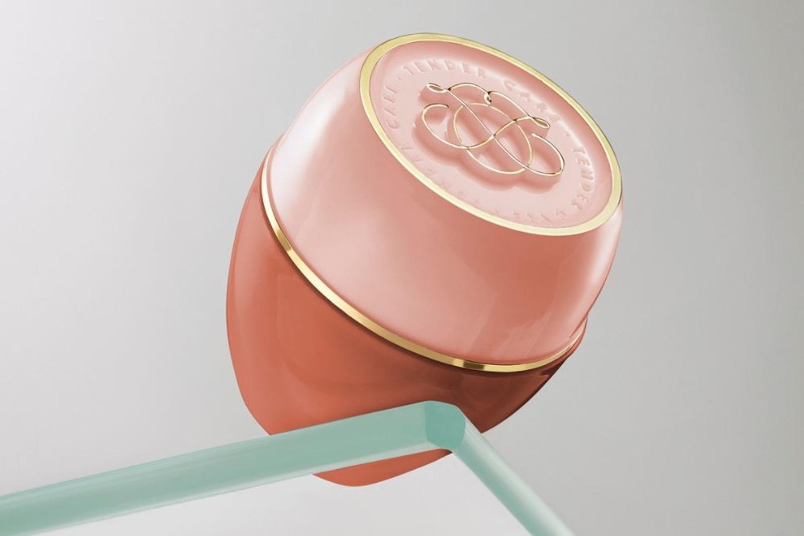 Multifungsi, Ini Dua Produk Oriflame yang Wajib Ada di Tas Kamu!