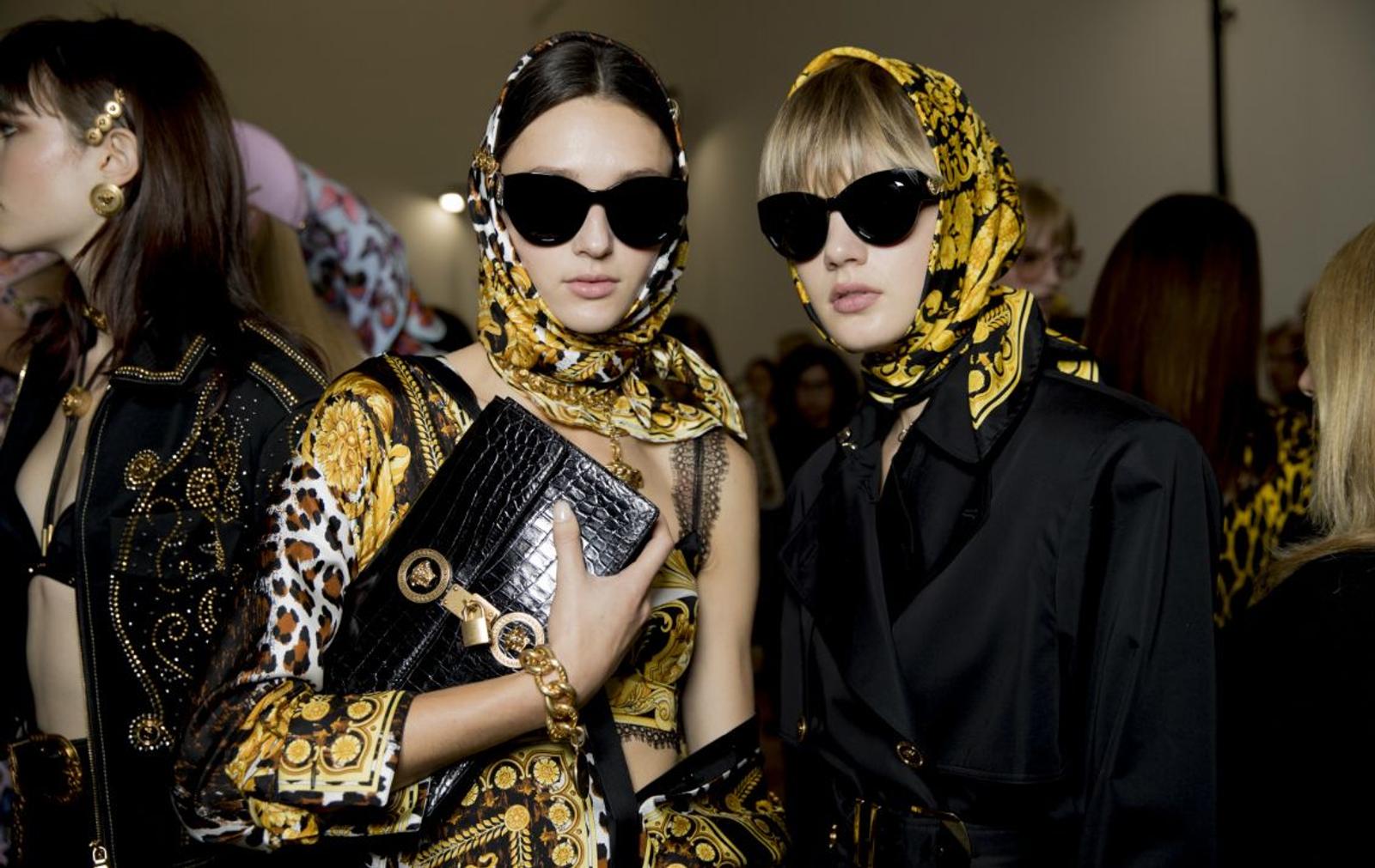 Tips Bedakan Ciri-ciri Tas Versace Original vs Palsu