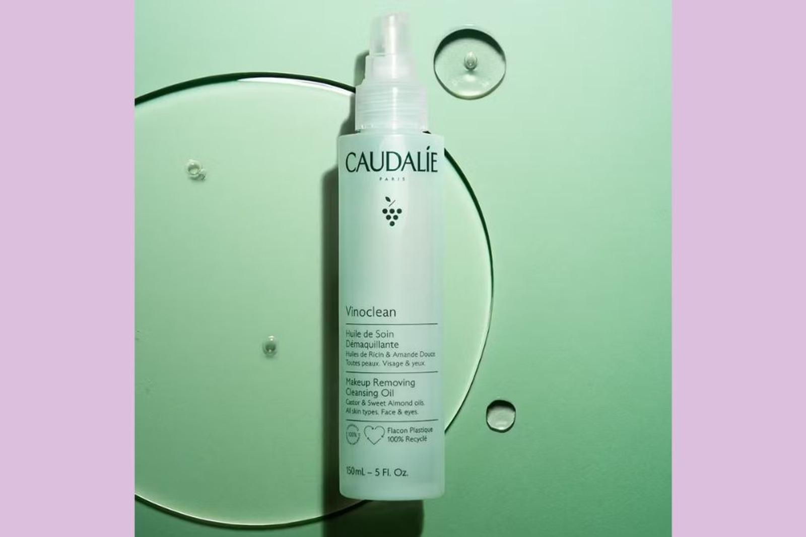 7 Rekomendasi Cleansing Oil untuk Kulit Berjerawat 