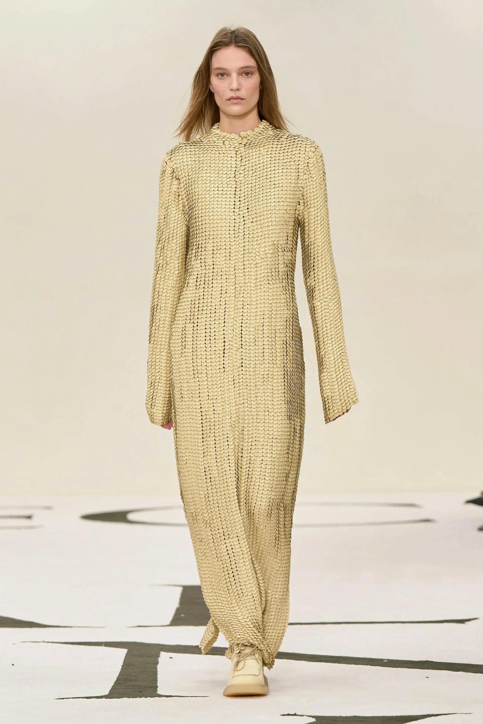 Calvin Klein Kembali di Panggung NYFW untuk Fall/Winter 2025