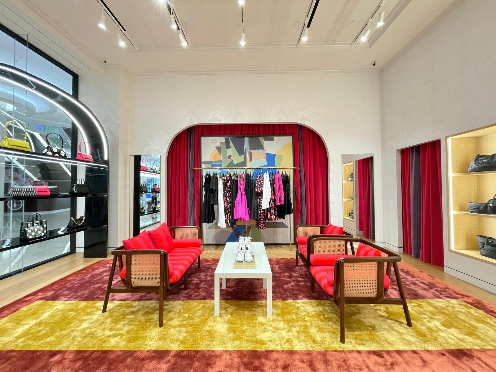 Kate Spade New York Usung Konsep Butik Baru di Ciputra World Surabaya