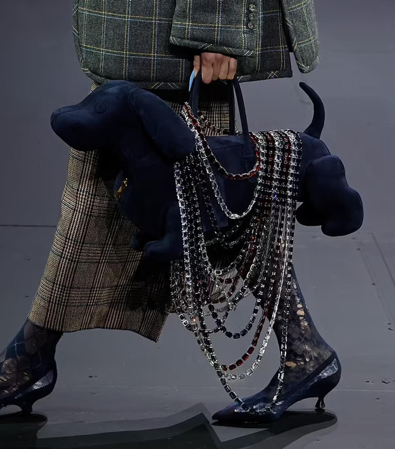 Thom Browne Hidupkan Fantasi Paperbirds di Koleksi Fall 2025