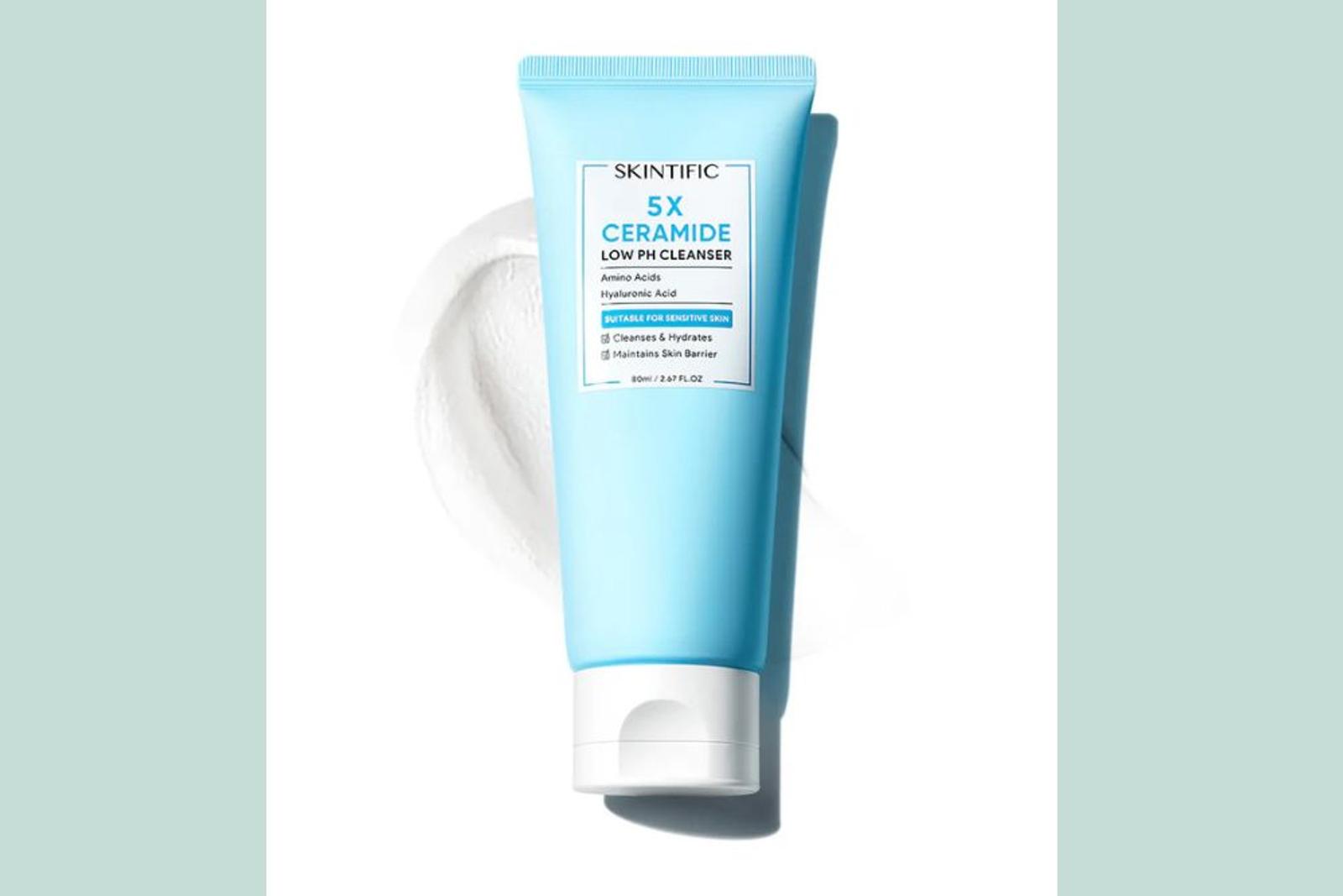 7 Pilihan Facial Wash untuk Memperbaiki Skin Barrier 