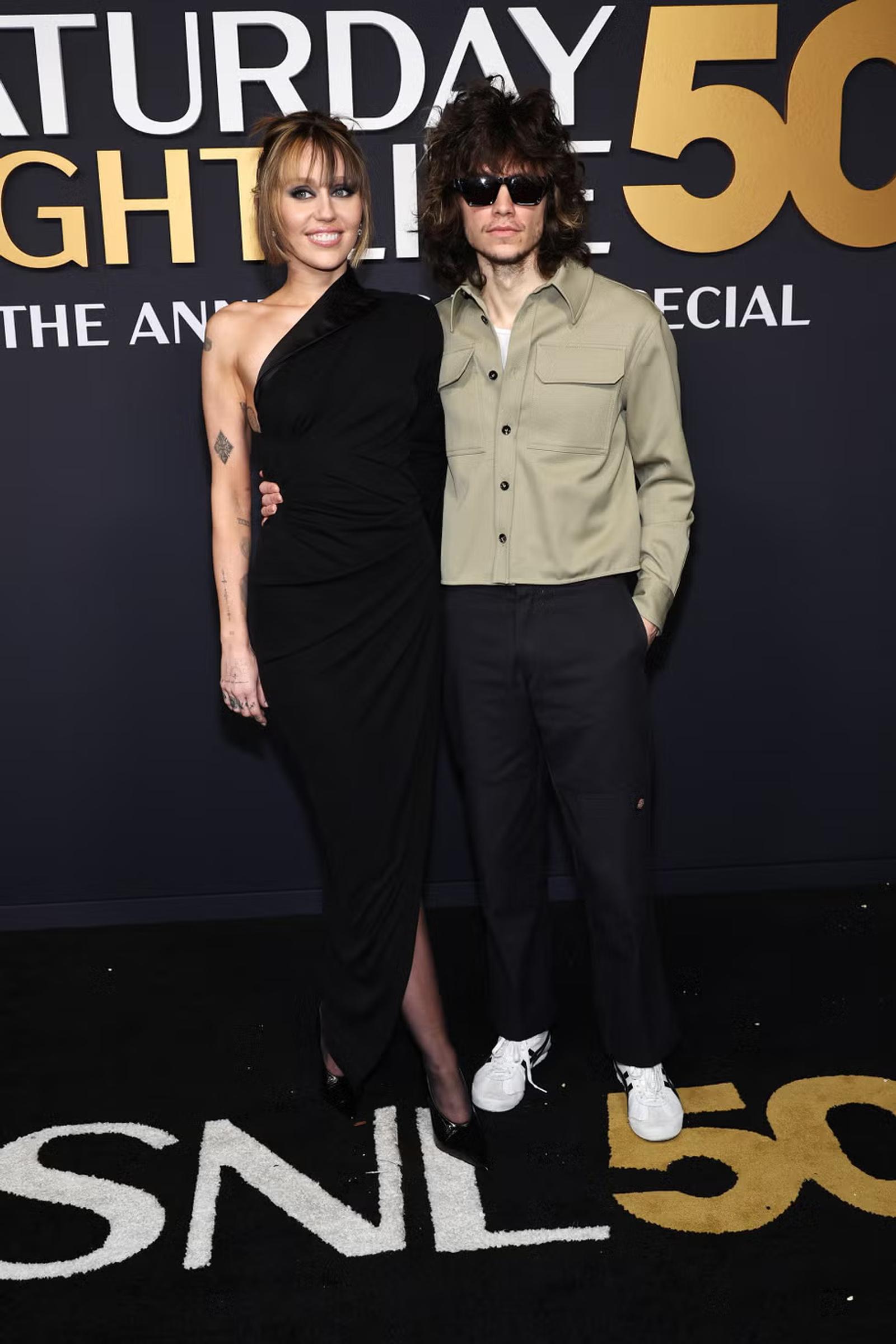 Gaya Para Artis di Perayaan Saturday Night Live 50th Anniversary