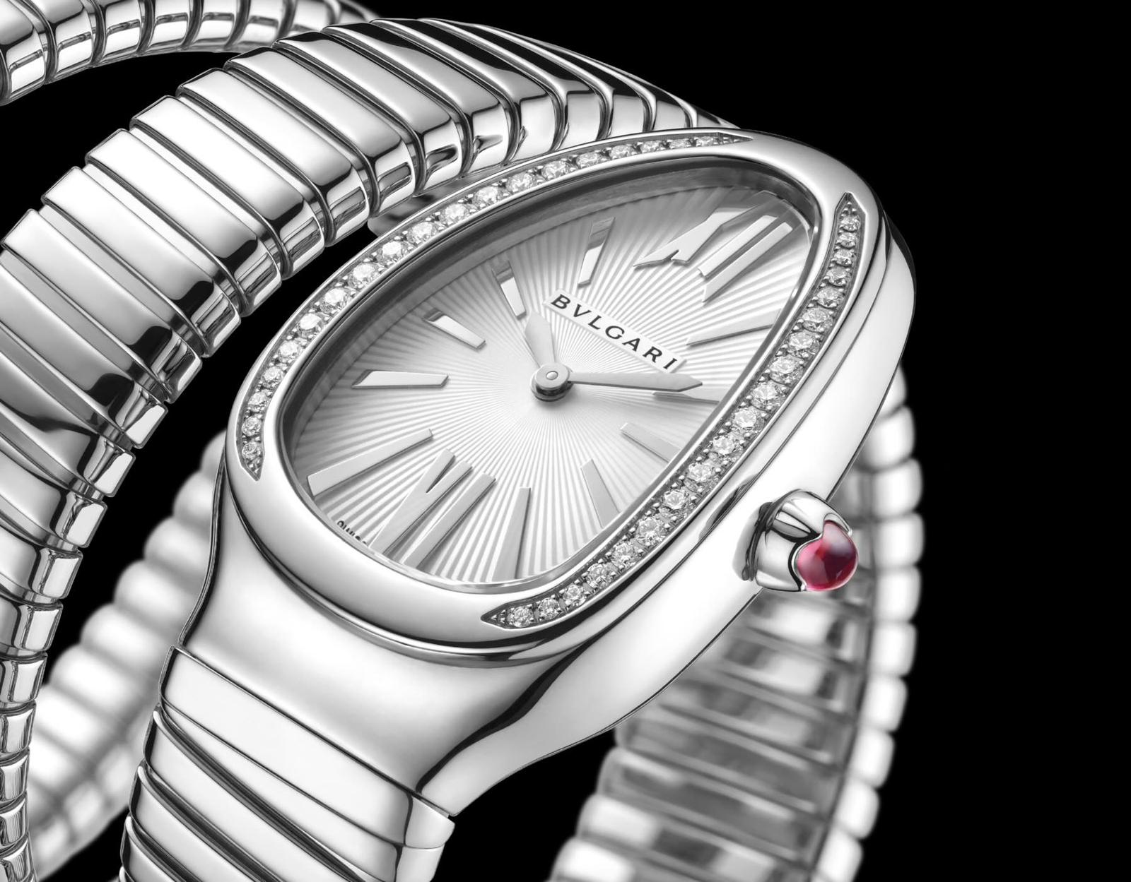 Mewahnya Tampilan Kim Ji Won di Campaign BVLGARI Serpenti