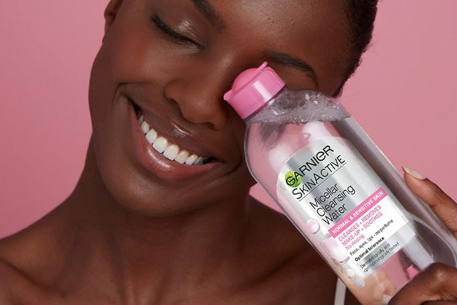 Manfaat Micellar Water Garnier Pink, Membersihkan Tanpa Lengket 