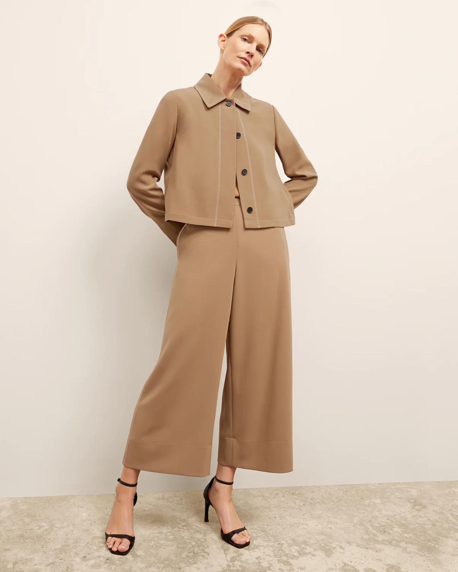 Tampil Nyaman dan Stylish dengan Setelan Kulot Polos Terbaru