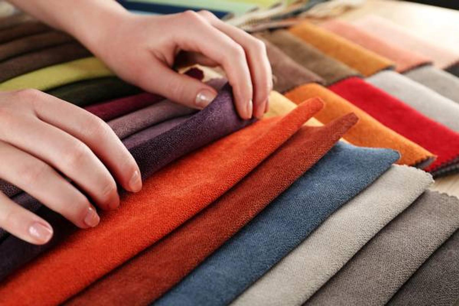 Bahan Polyester Panas Atau Tidak? Ini Karakternya!