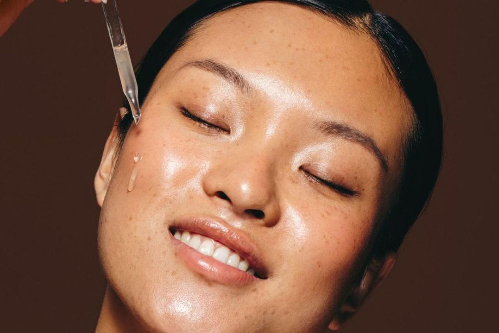 Bio Beauty Lab Luxurious Facial Oil Serum: Kandungan Hingga Manfaat 