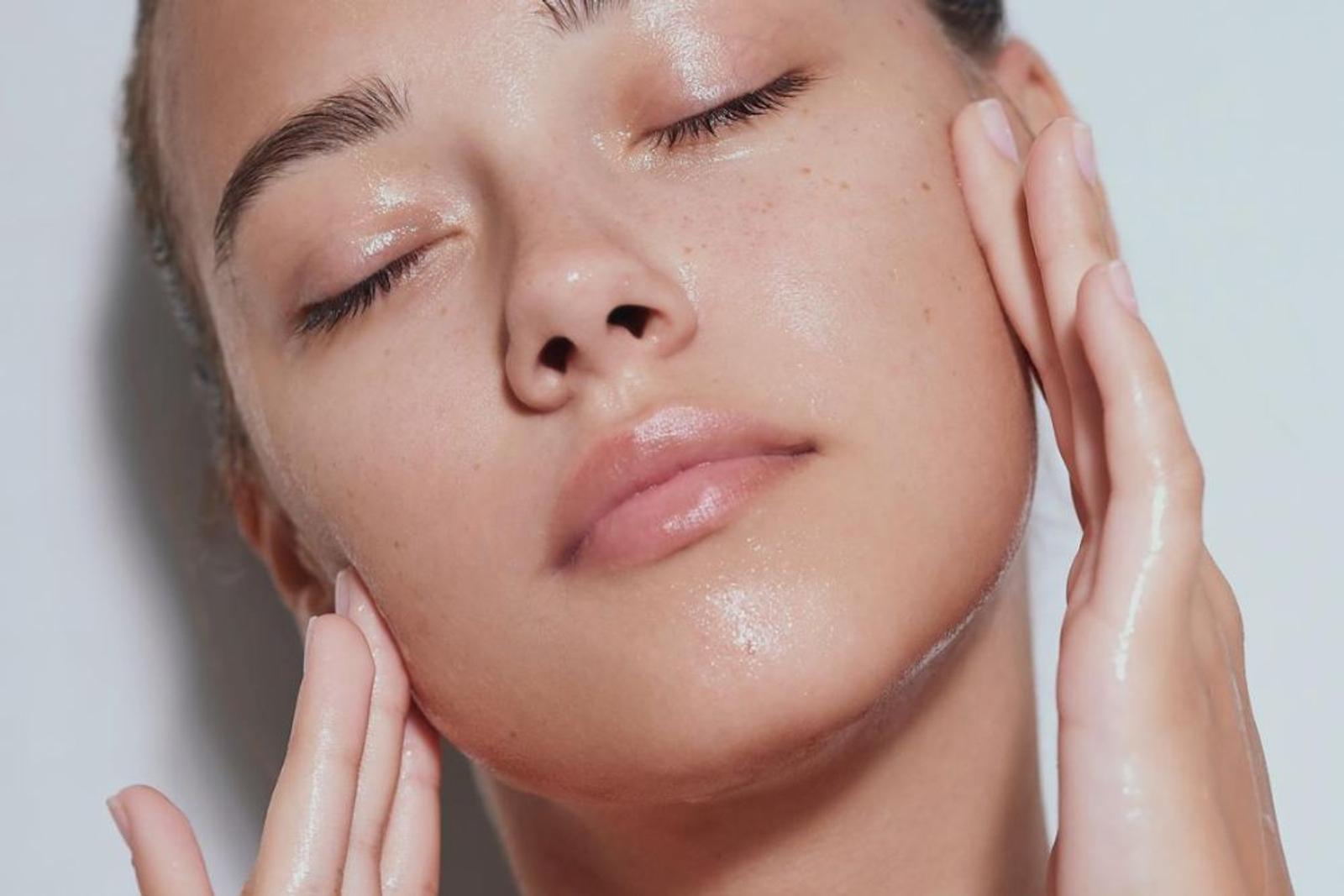Tranexamic Acid untuk Kulit: Manfaat dan Cara Pakai 