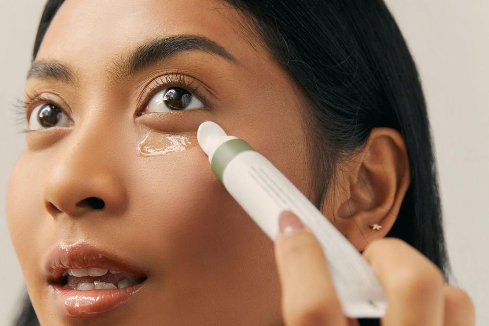 Rasakan Sensasi Bali Espresso dalam Eye Cream, Bantu Mencerahkan! 