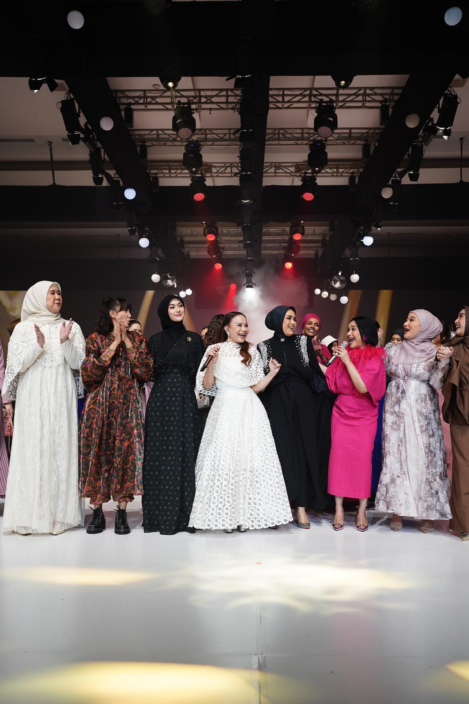 Modinity Fashion Parade 2025 Hadirkan Seleb & Supermodel di Runway