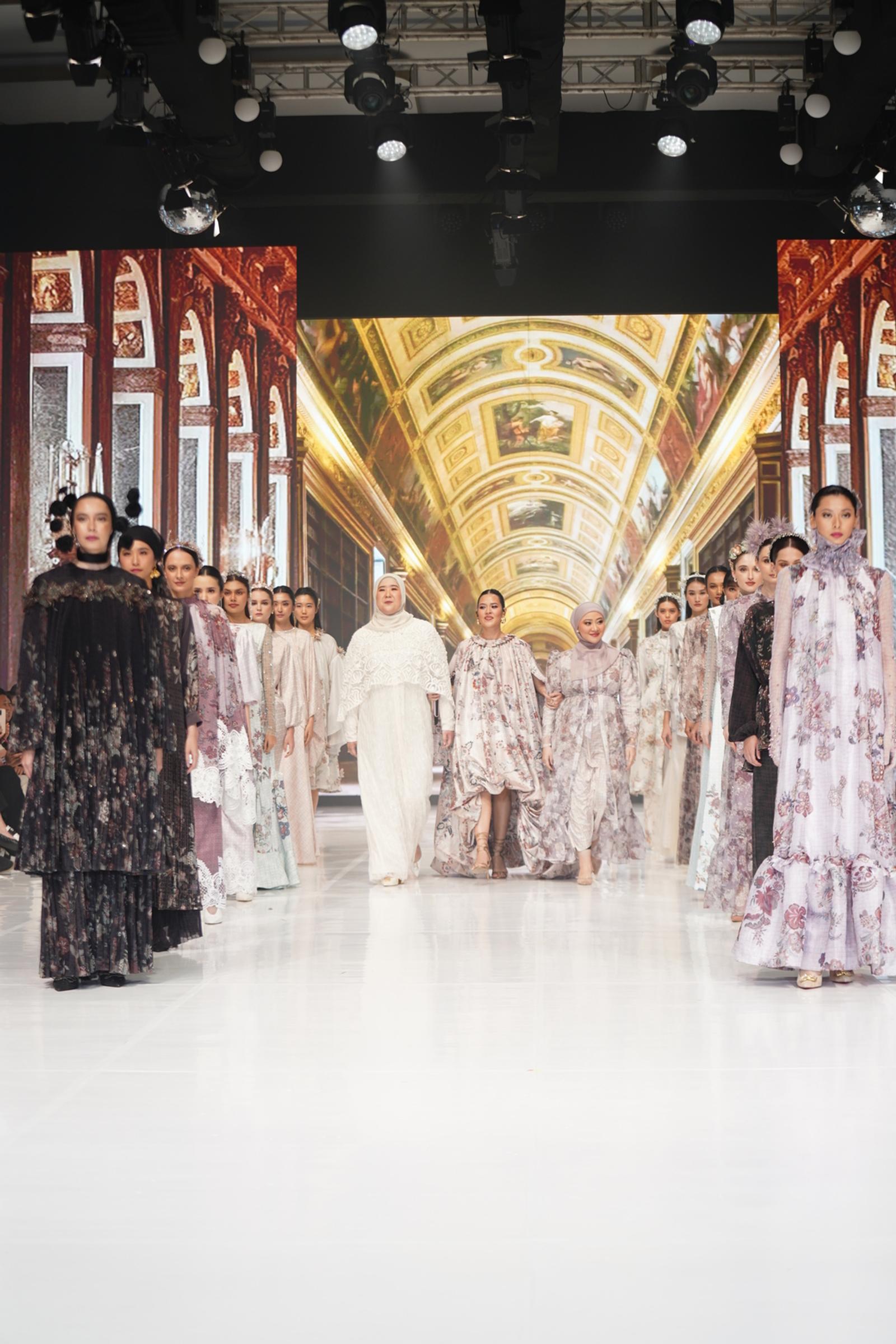 Modinity Fashion Parade 2025 Hadirkan Seleb & Supermodel di Runway