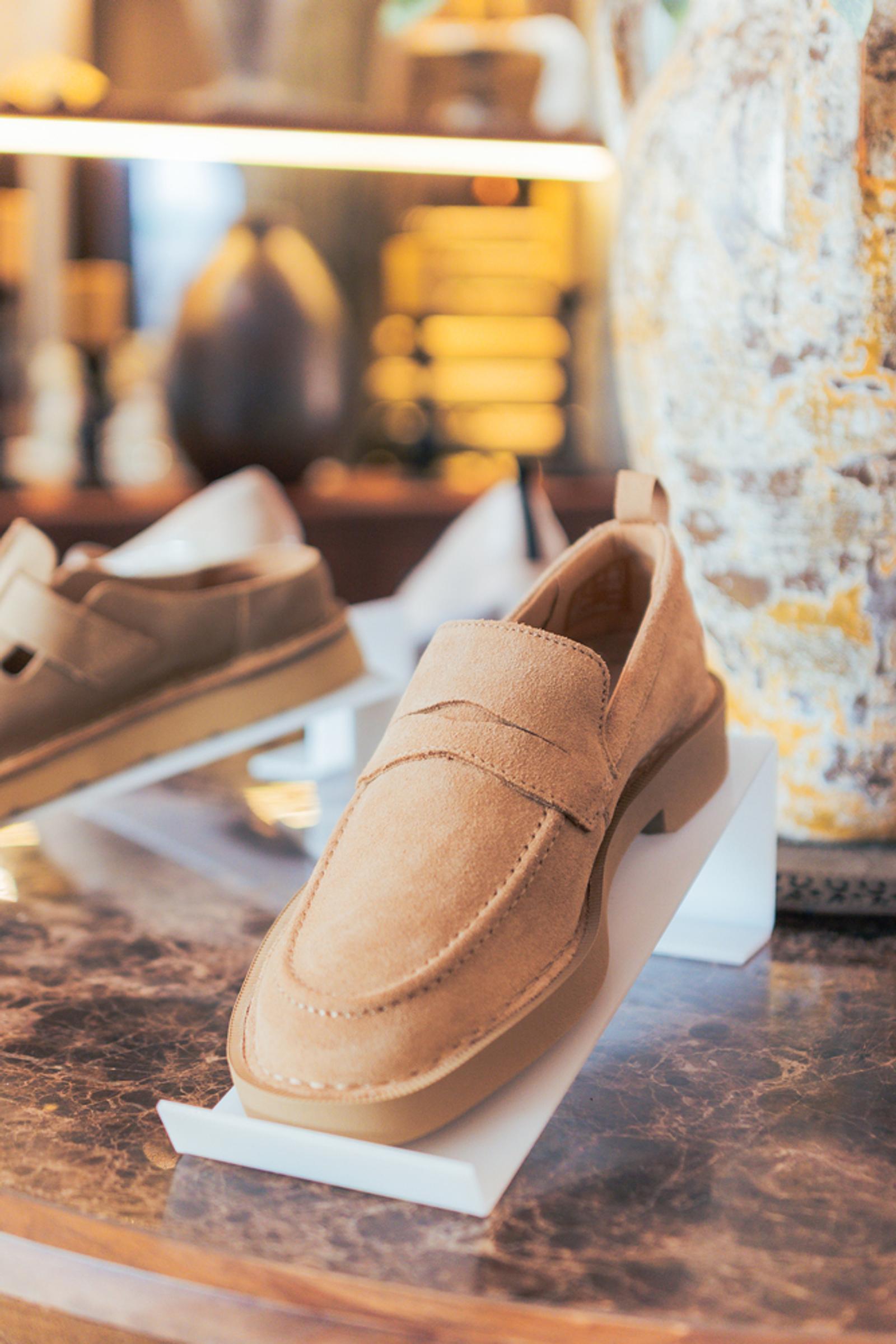Clarks Perkenalkan Koleksi Ramadan 2025, Rayakan Gaya dan Tradisi