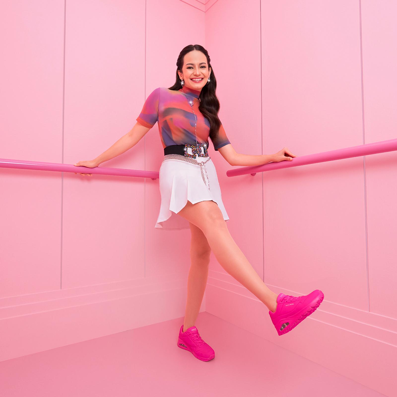 Enzy Storia Ditunjuk Jadi Brand Ambassador Skechers Indonesia