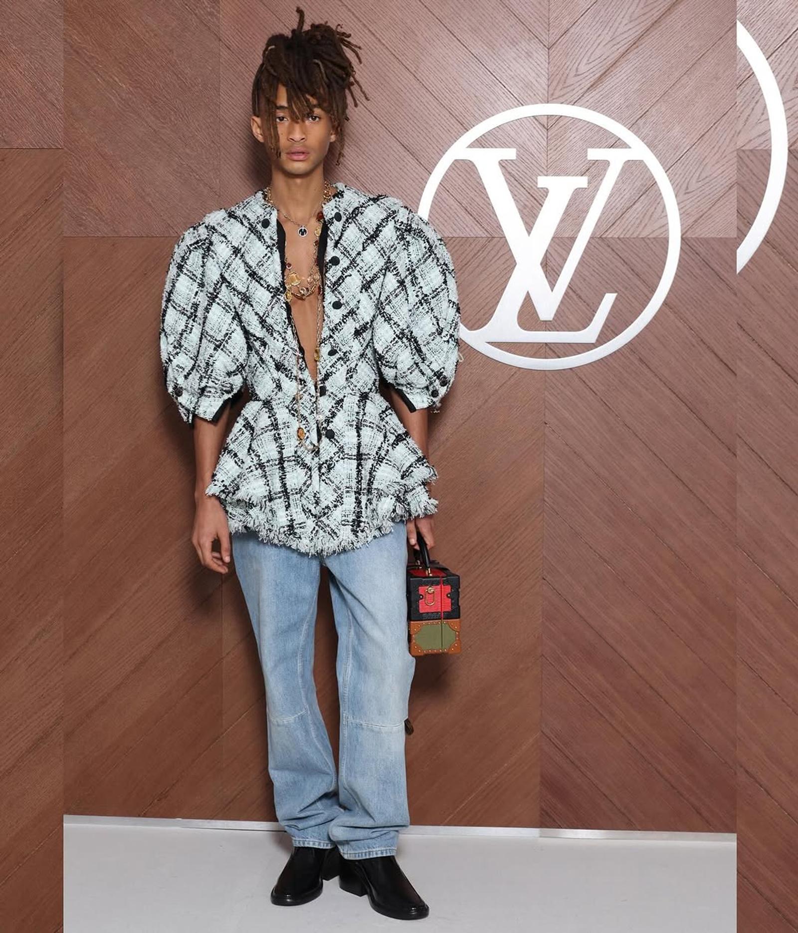 Deretan Gaya Terbaik Seleb di Show Louis Vuitton Fall/Winter 2025