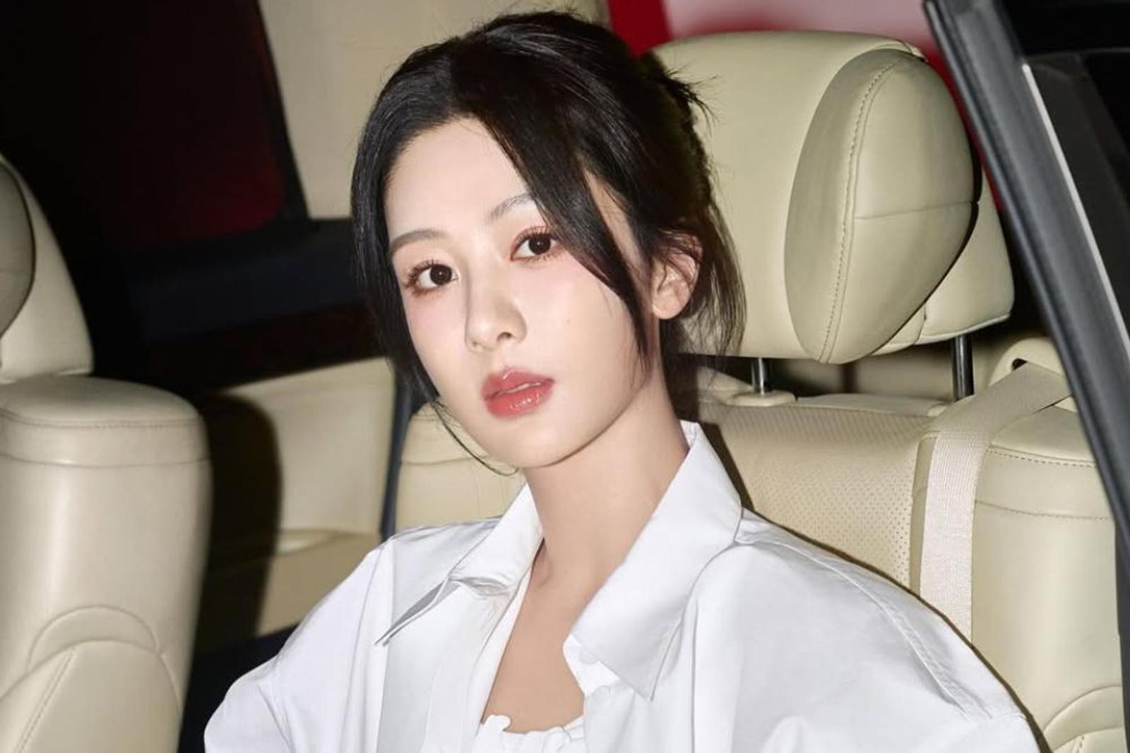 Deretan Makeup Look A la Yang Zi, Natural Hingga Glamour! 