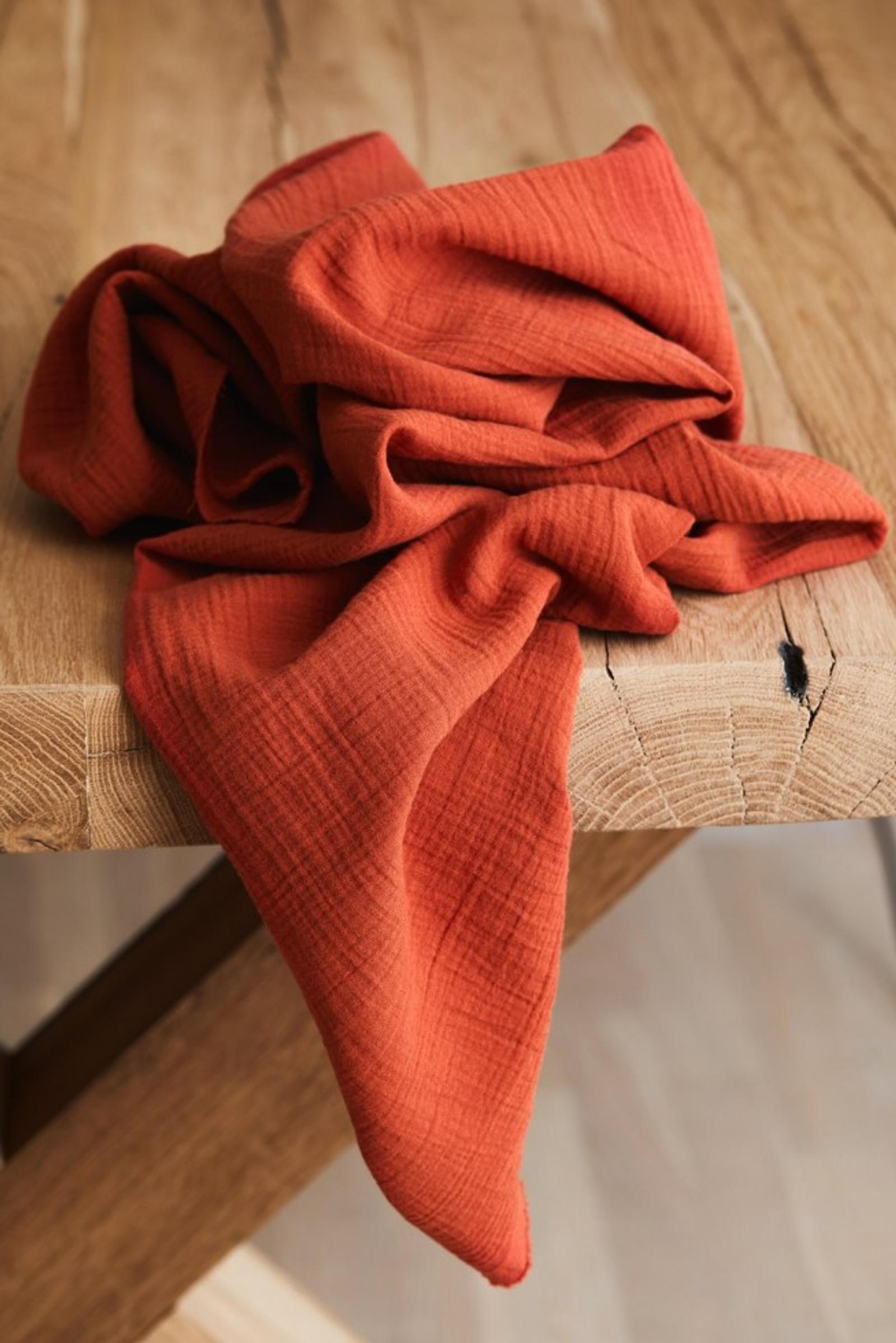 Bahan Crinkle Panas Atau Tidak? Ini Karakternya!