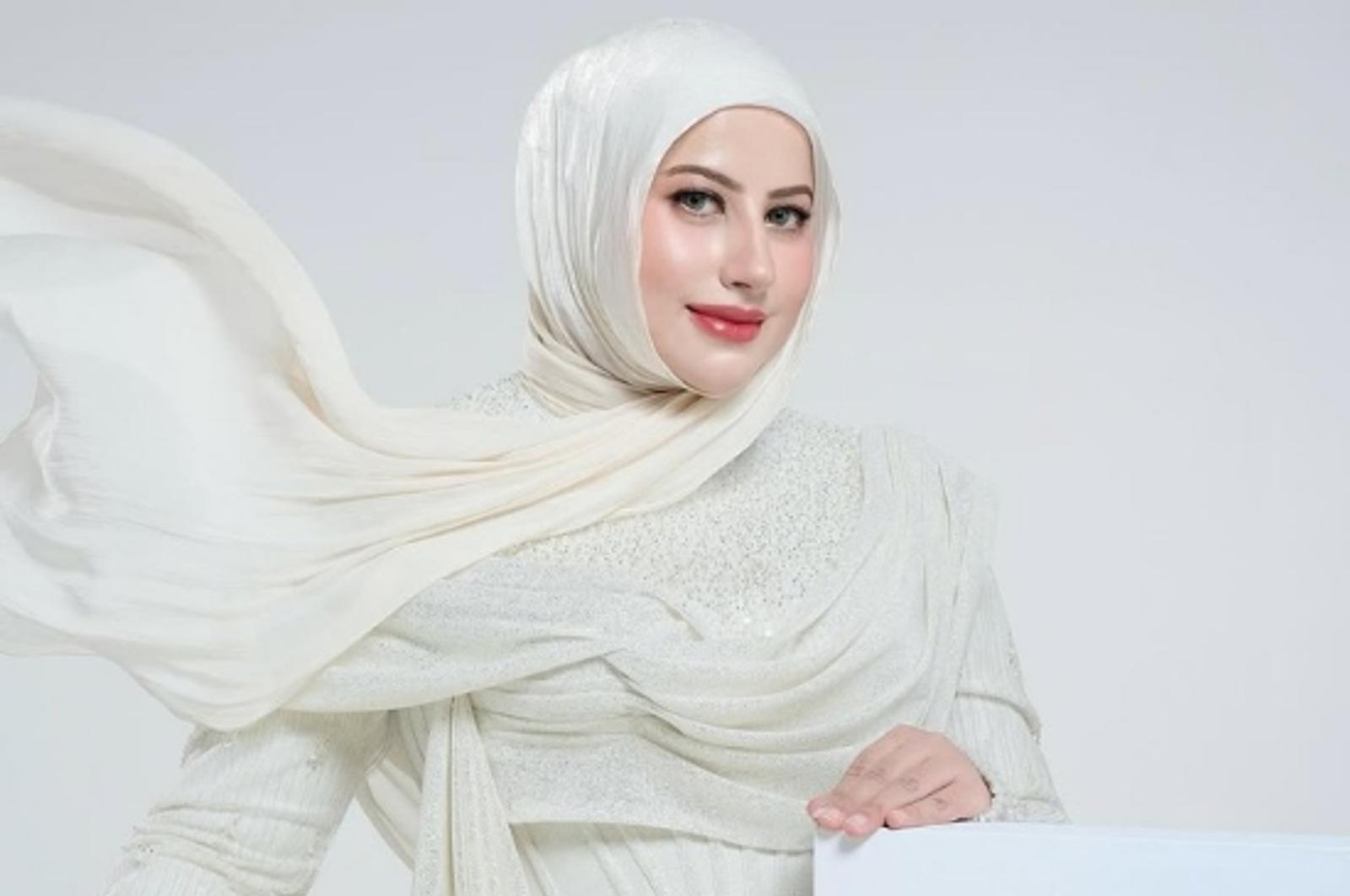 Profil Tasyi Athasyia, Dari Lulusan Dokter Gigi Jadi Food Vlogger