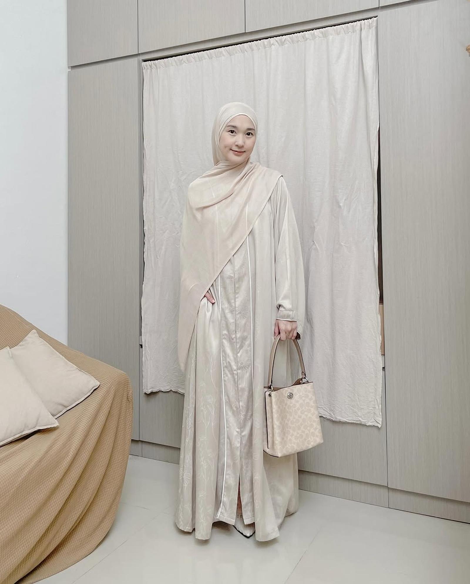 Inspirasi Model Gaun Elegan untuk Bukber