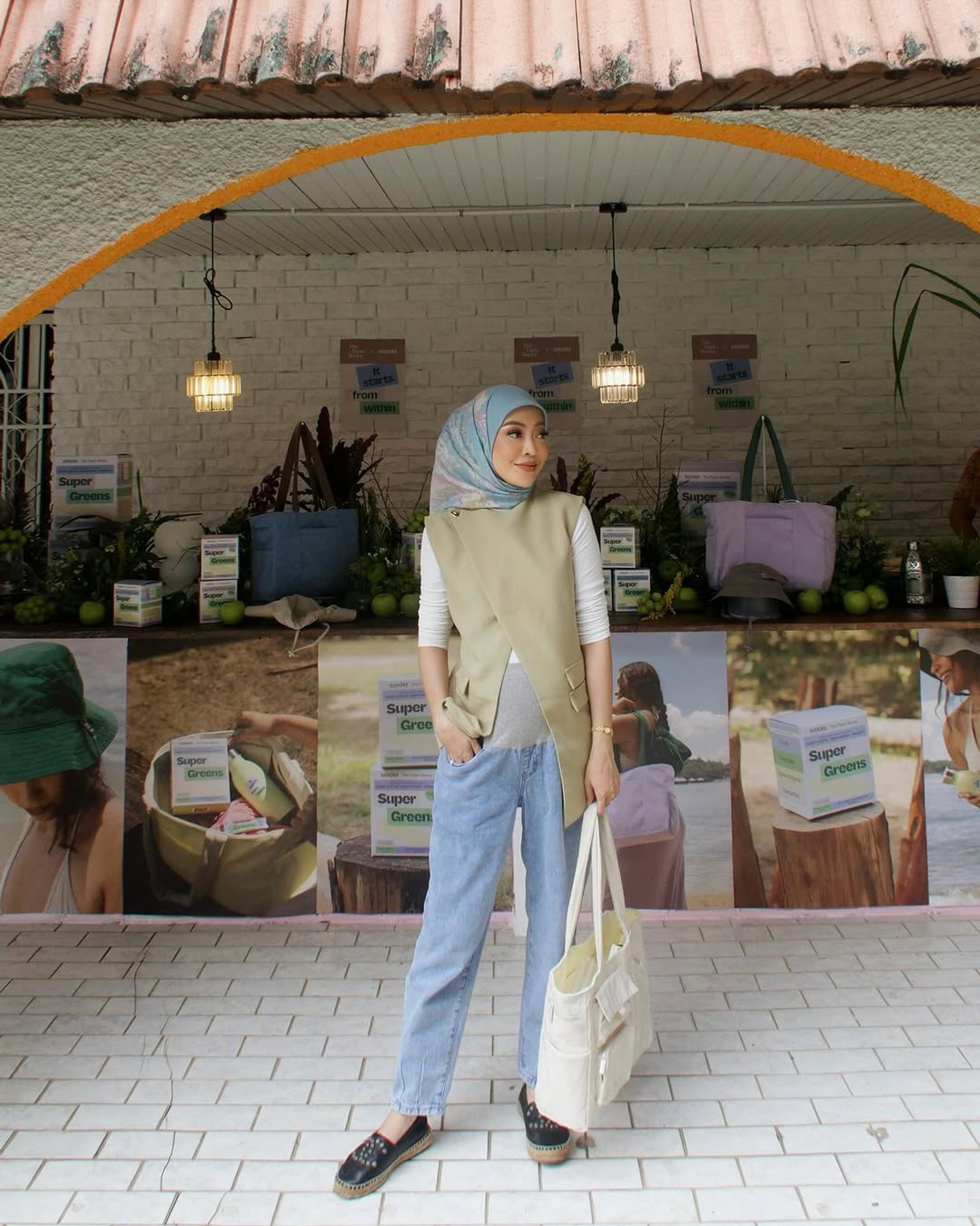 Warna Denim Seperti Apa? Ini Karakter dan Paduannya yang Cocok
