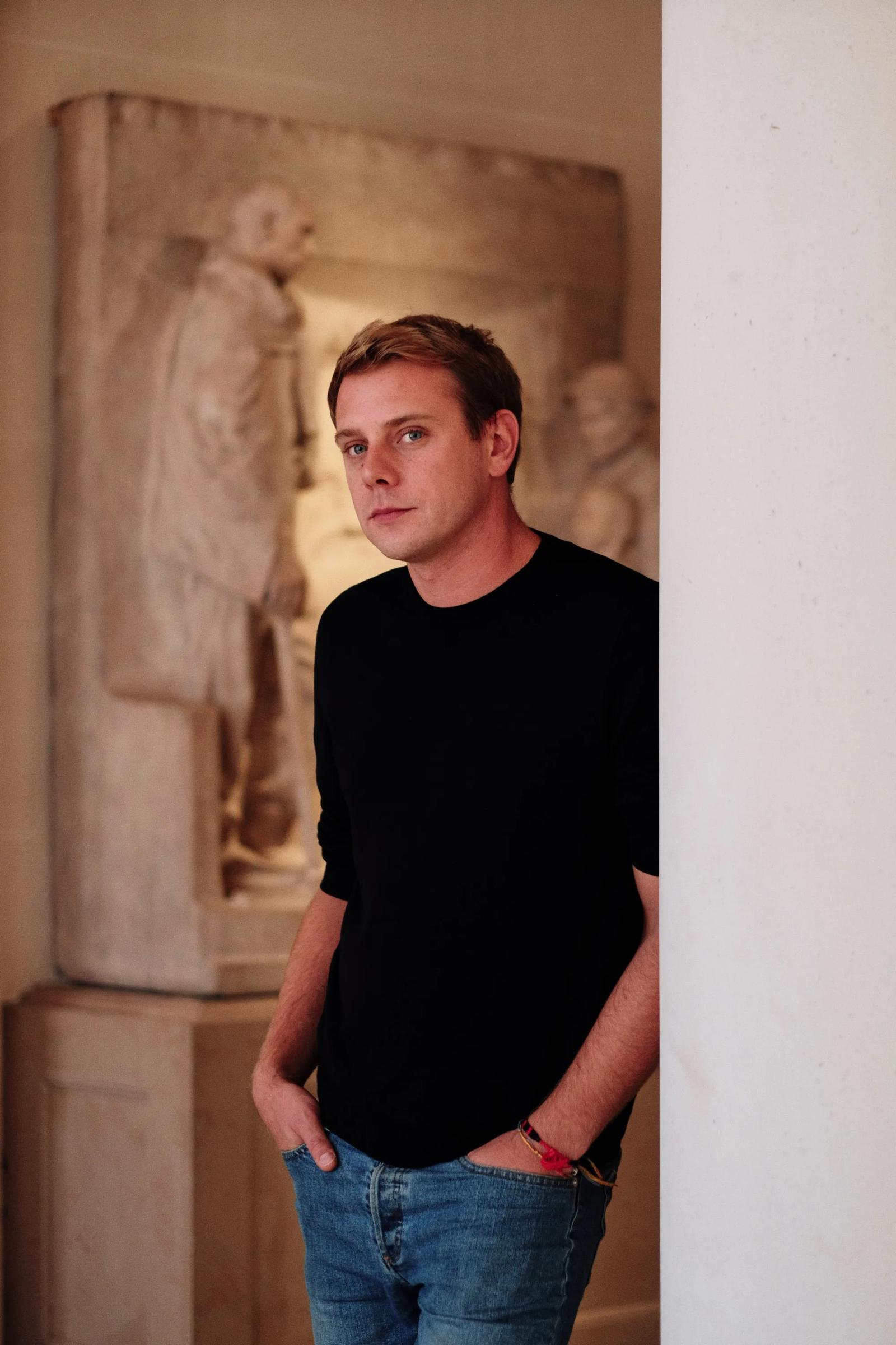 Jonathan Anderson Mundur Setelah 11 Tahun Jadi Direktur Kreatif Loewe