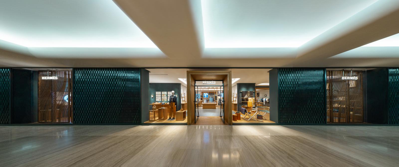 Butik Hermès Plaza Indonesia Hadirkan Sentuhan Unik dari Seniman Lokal