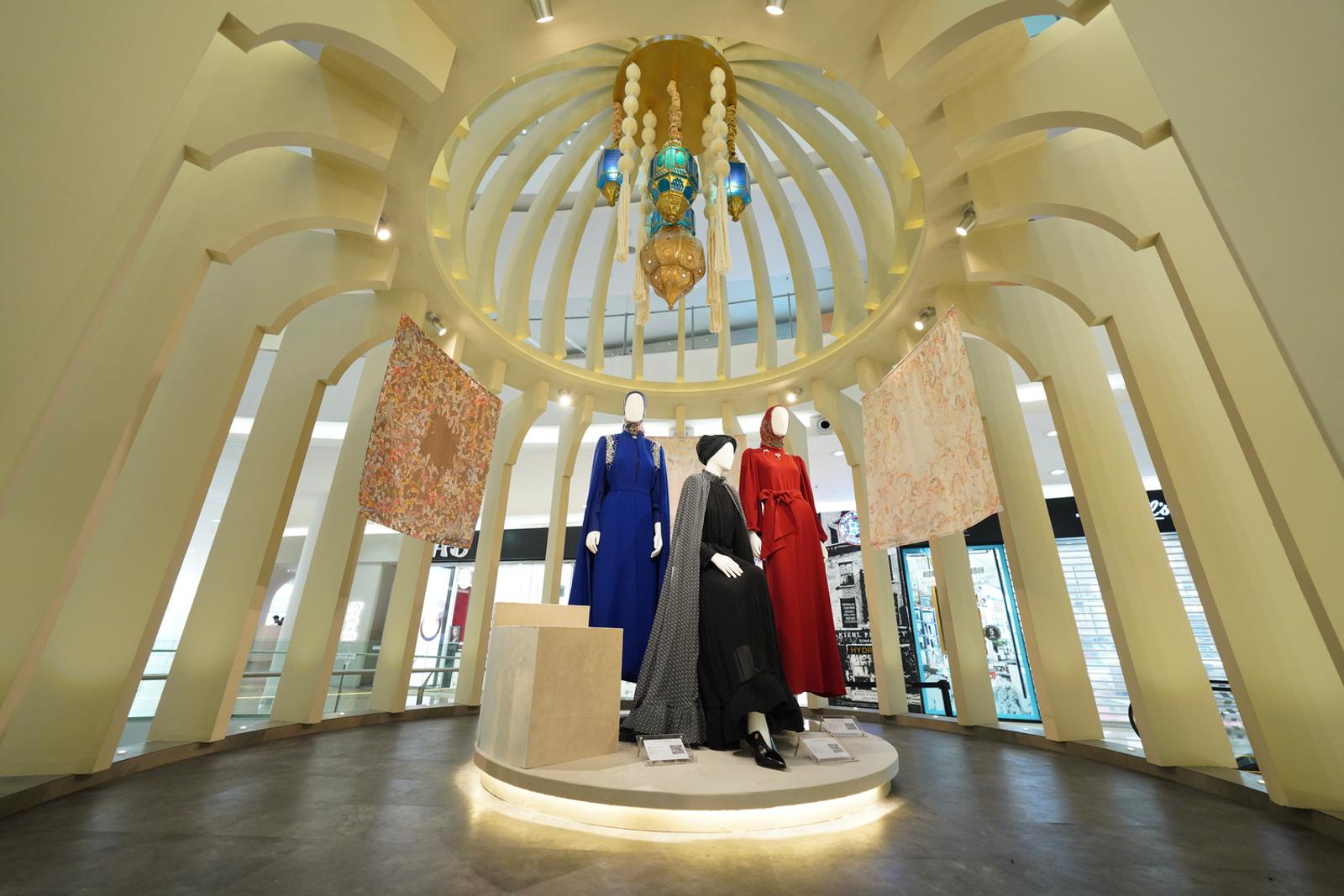 Buttonscarves x Senayan City Sambut Ramadan dengan Instalasi Ikonik