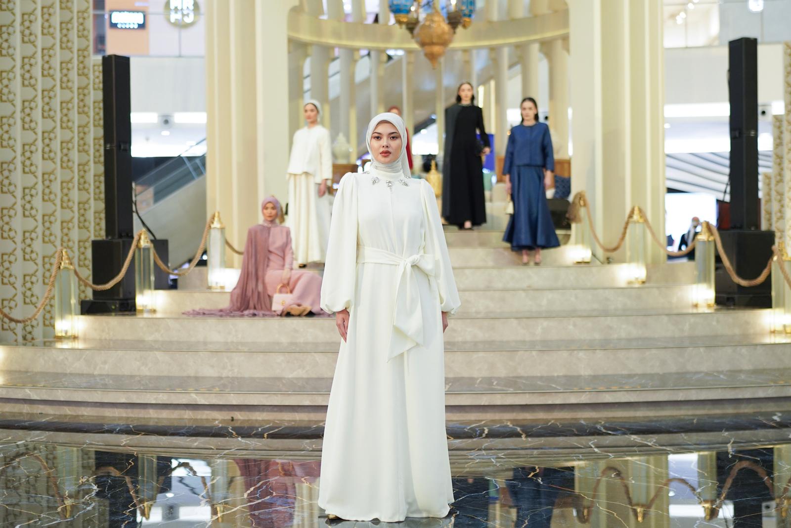 Buttonscarves x Senayan City Sambut Ramadan dengan Instalasi Ikonik
