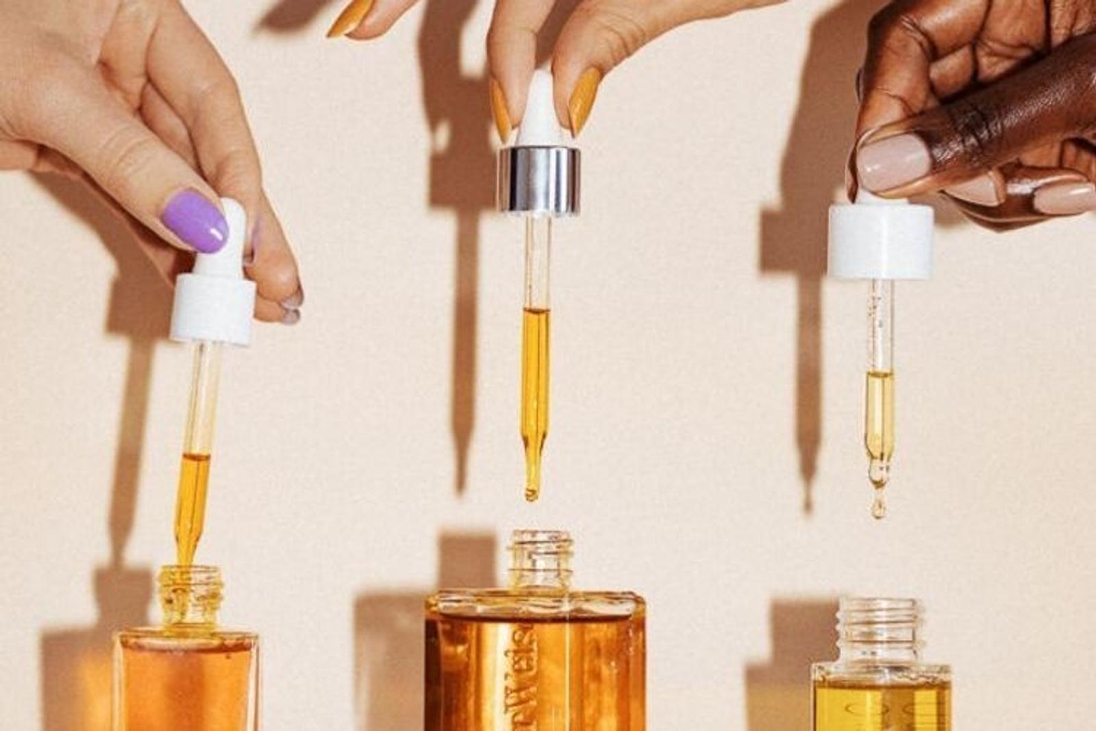Ini Kandungan Pada Kosmetik yang Harus Dihindari Kulit Acne Prone 