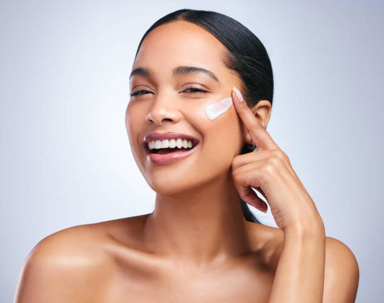 Jangan Mudah Percaya dengan 7 Mitos Makeup Ini!