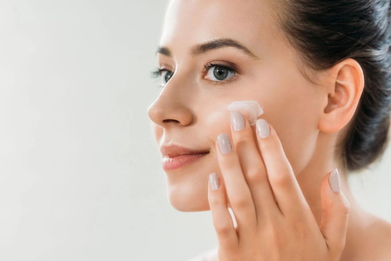 Ini Basic Skincare Essentials untuk Lebaran, Kulit Sehat di Hari Raya 