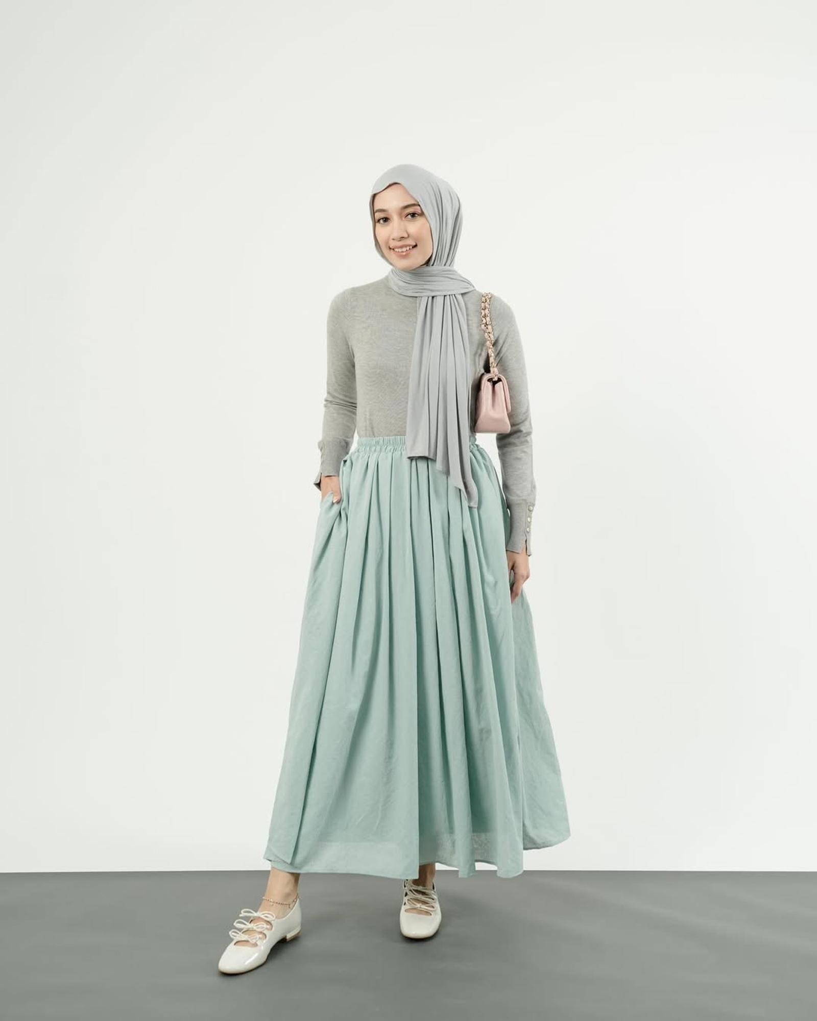 7 Ide Outfit Mudik yang Simpel tapi Modis