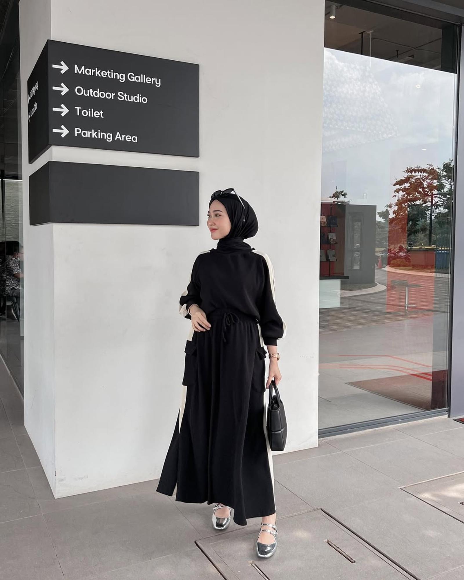 7 Ide Outfit Mudik yang Simpel tapi Modis