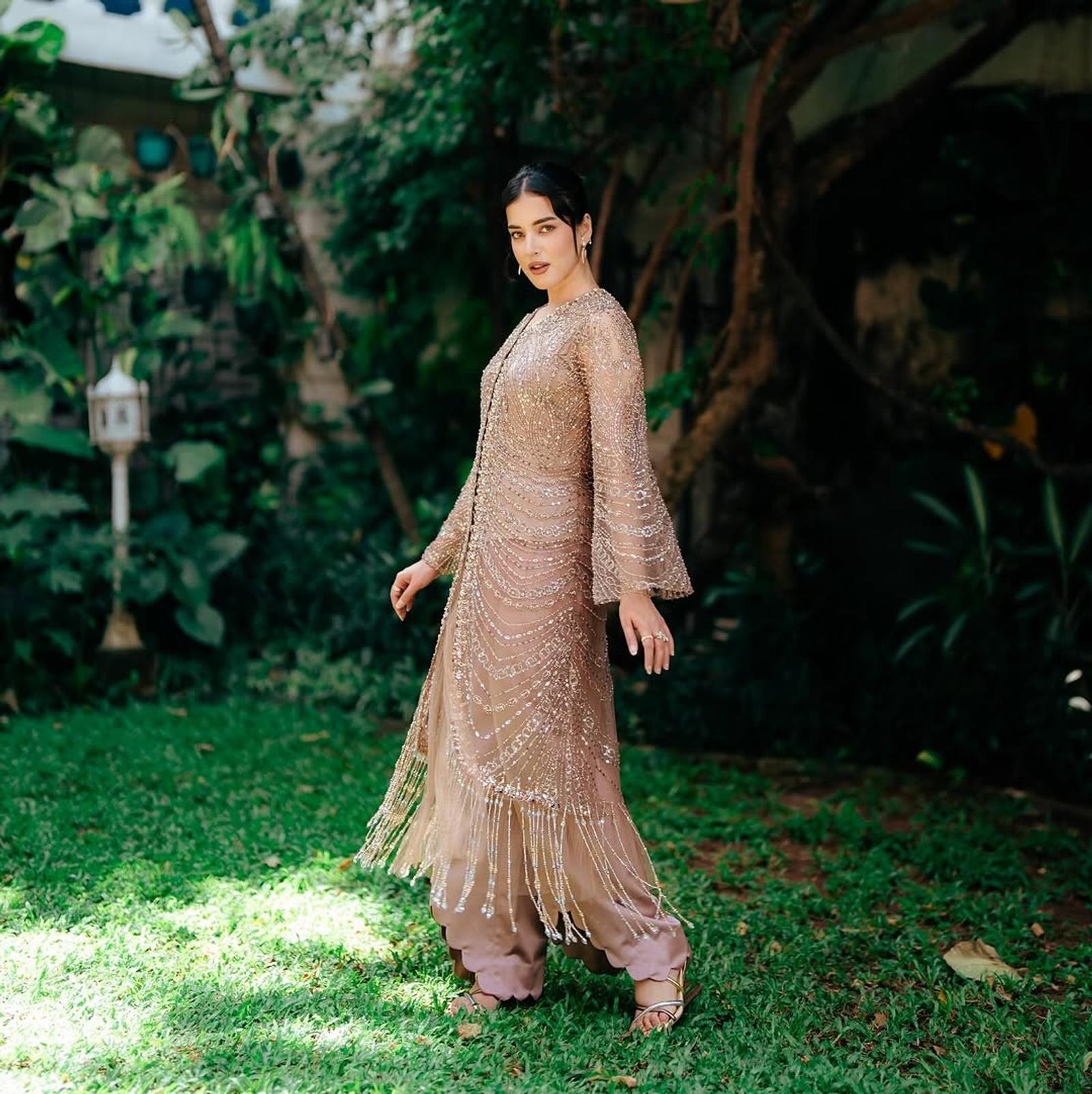 Gaya Fashion Selebriti yang Bisa Kamu Tiru untuk Lebaran