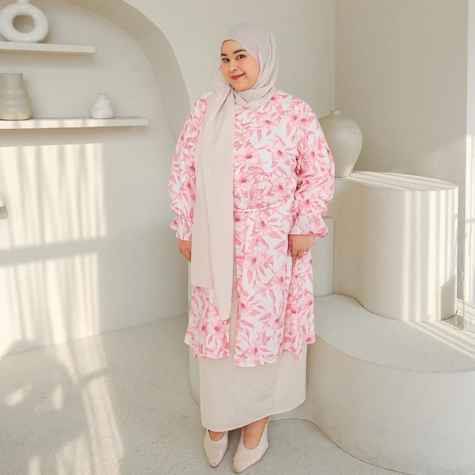 5 Model Tunik Simple tapi Mewah untuk Orang Gemuk