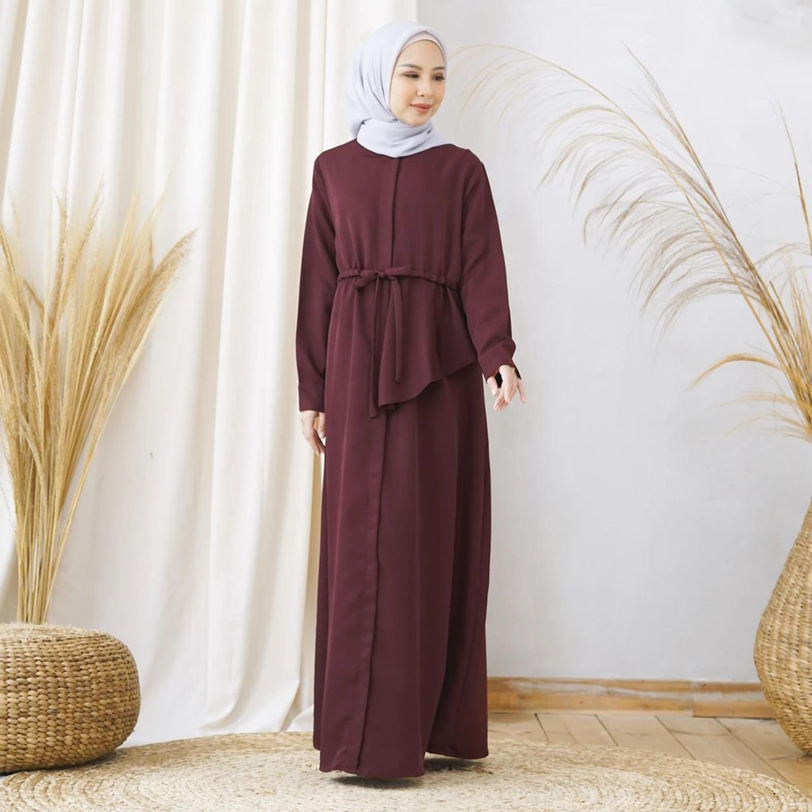 Model Gamis Burgundy yang Elegan, Cocok di Berbagai Kesempatan!