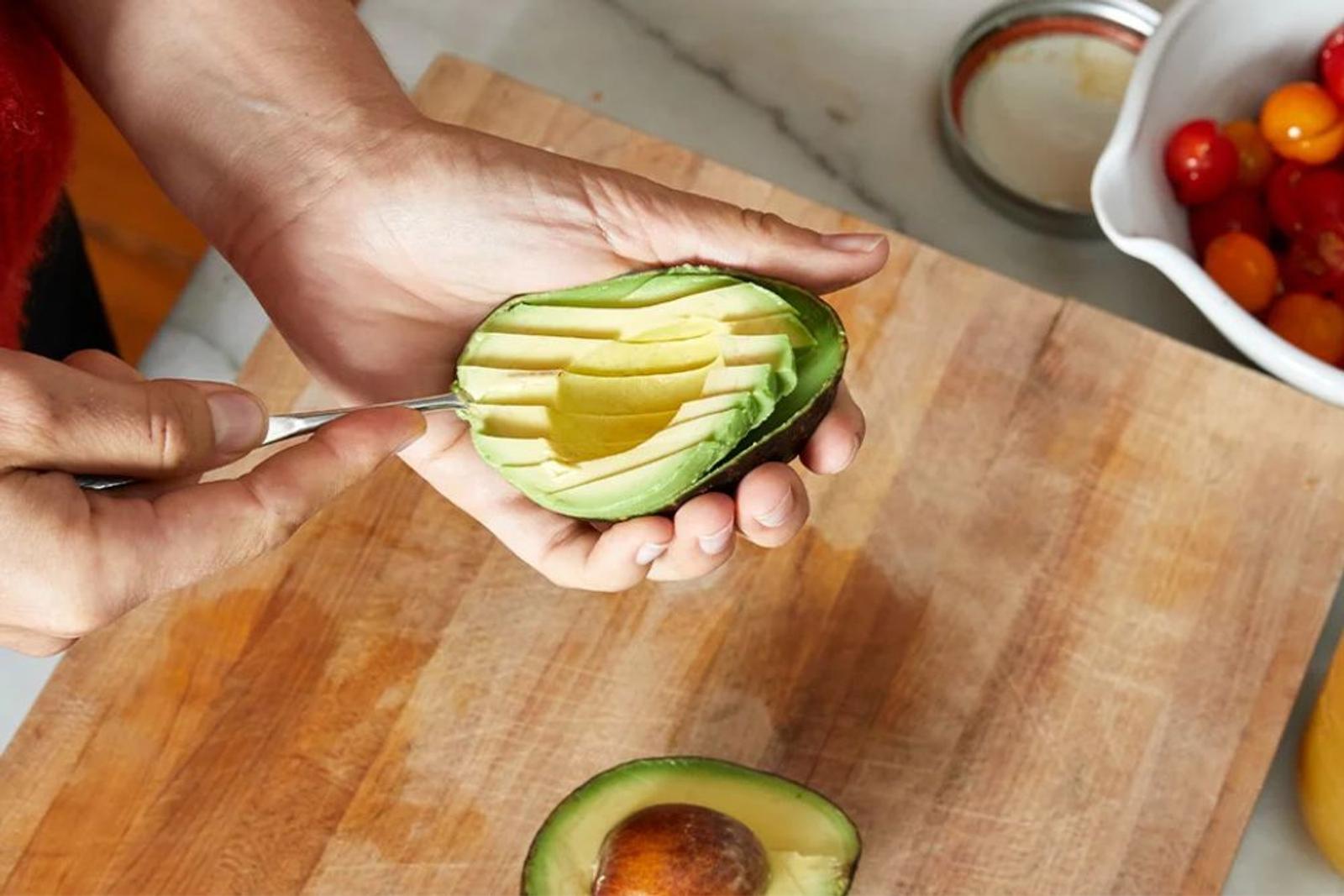 Makanan yang Baik untuk Kesehatan Kulit, Bikin Glowing 